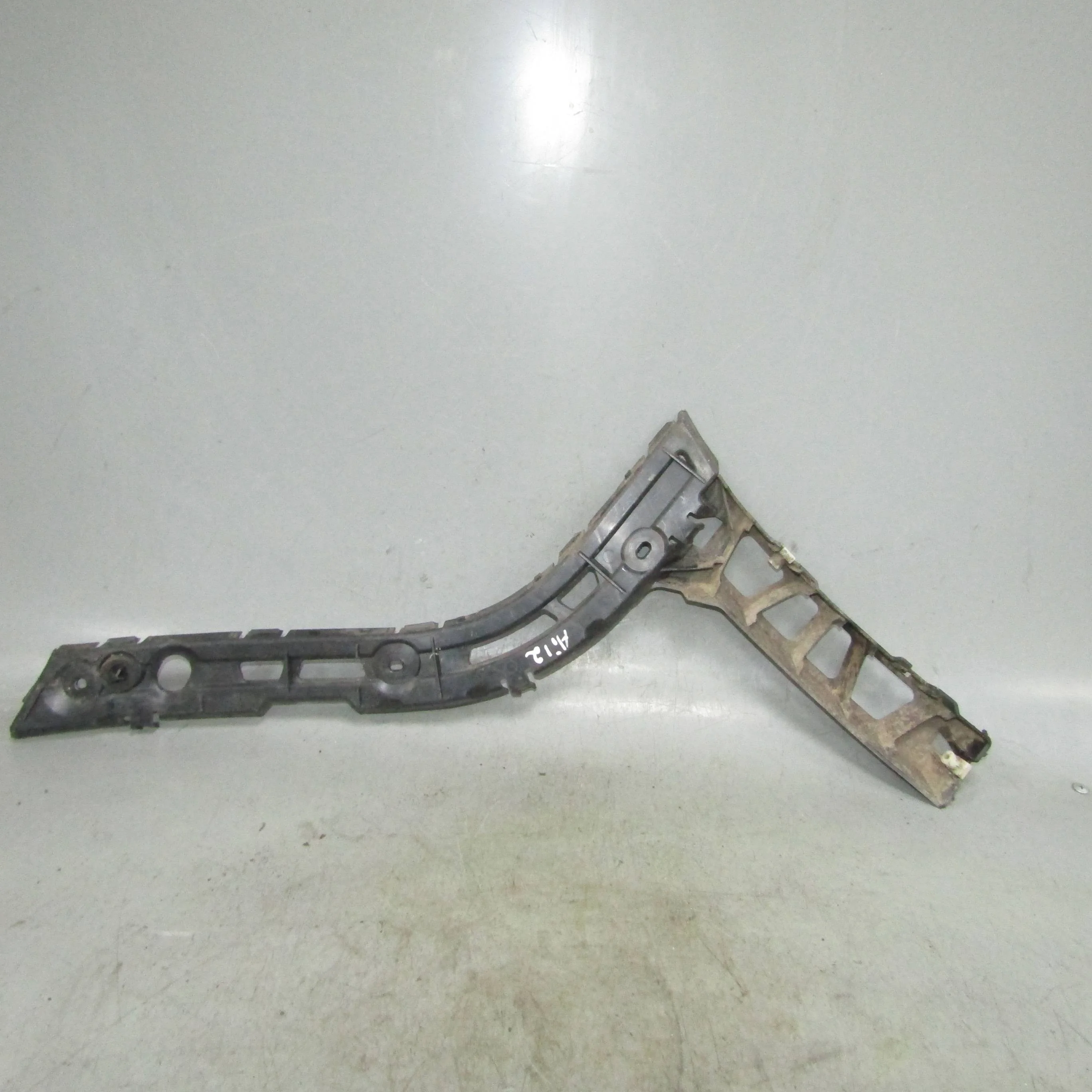 Кронштейн заднего бампера левый JAGUAR XF I реста