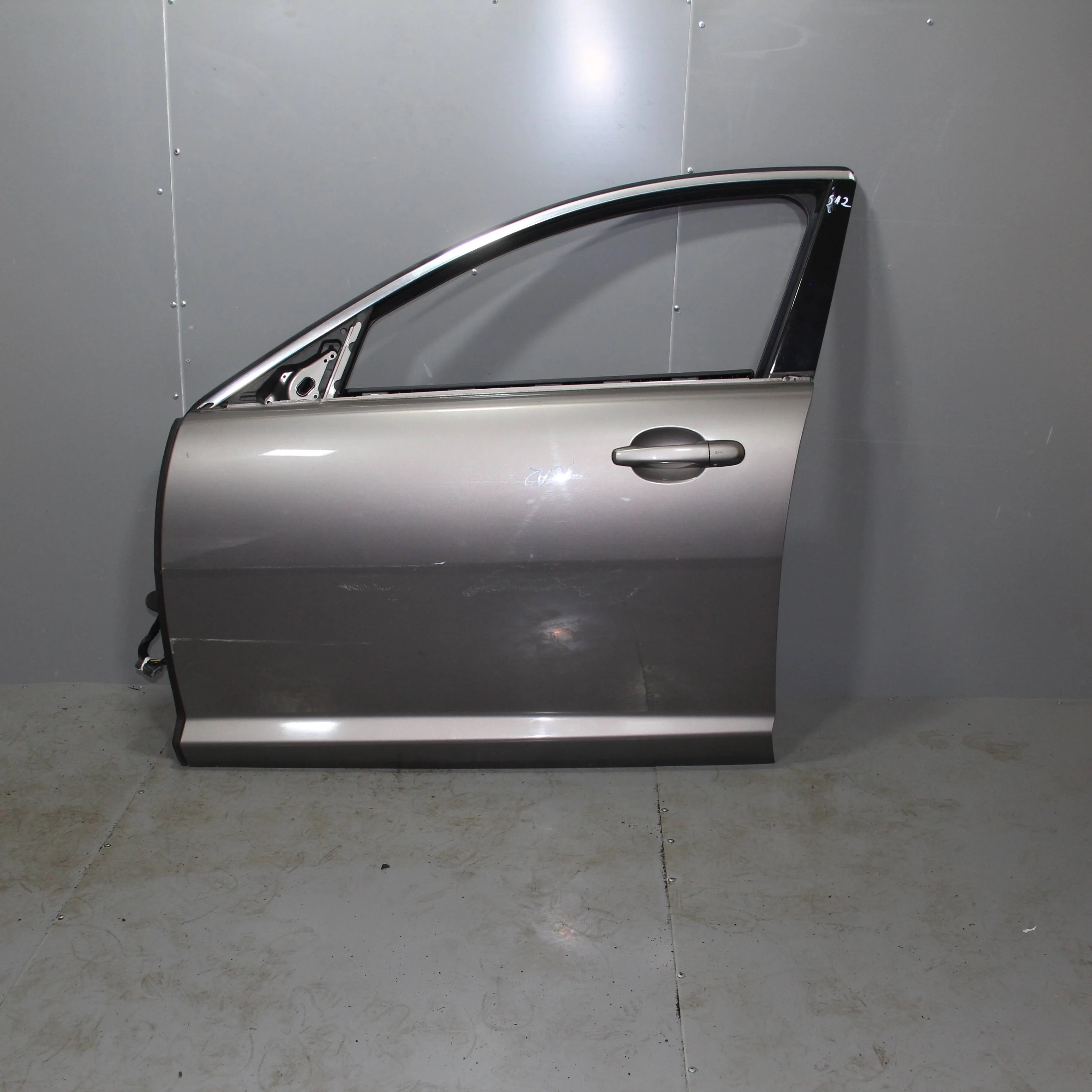 Дверь передняя левая JAGUAR XF I рестайлинг (2011