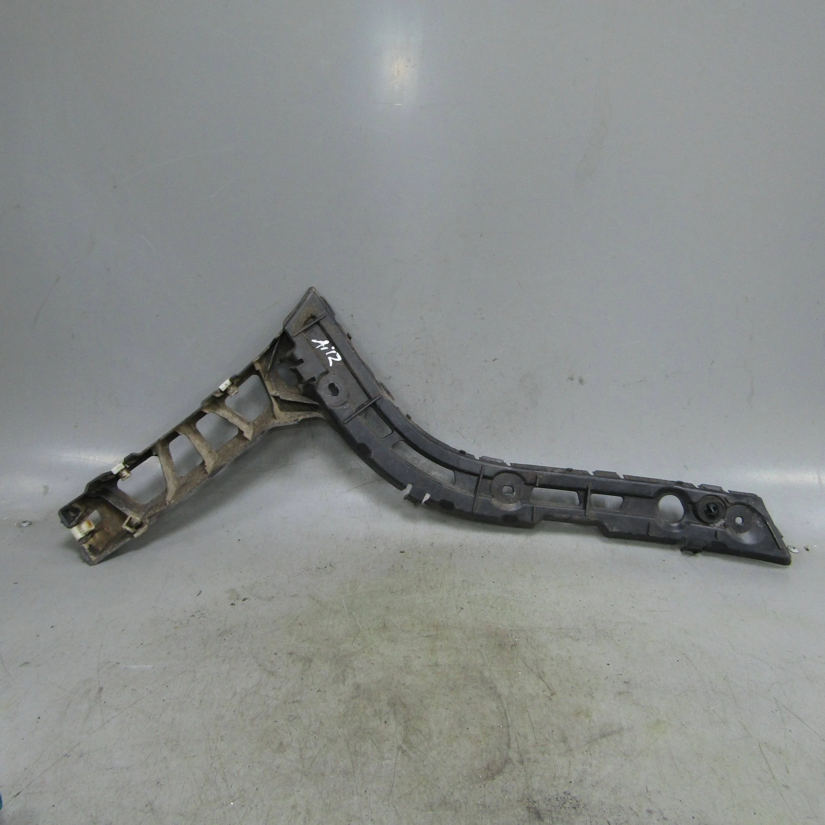 Кронштейн заднего бампера правый JAGUAR XF I рест