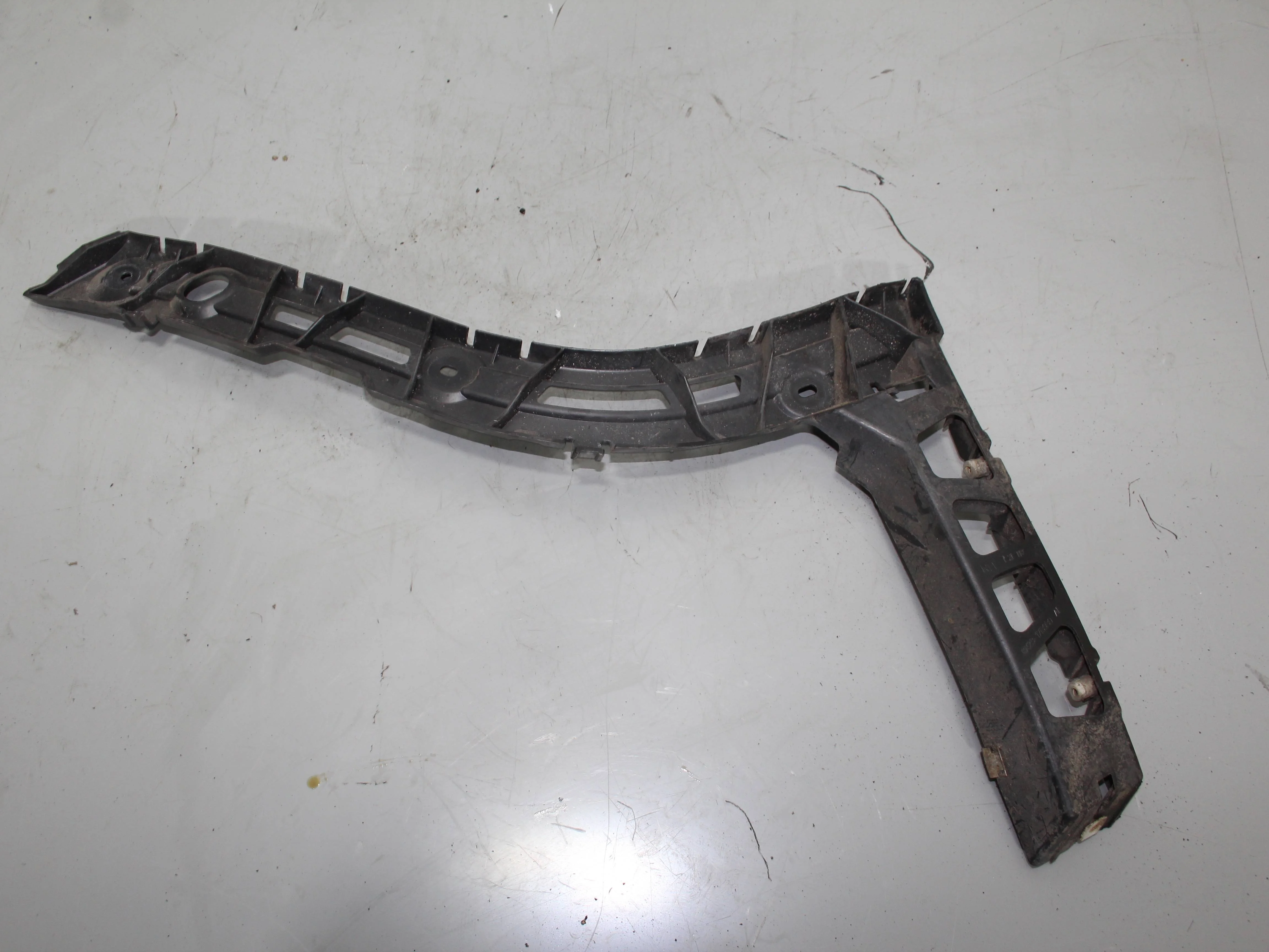 Кронштейн заднего бампера правый JAGUAR XF I рест