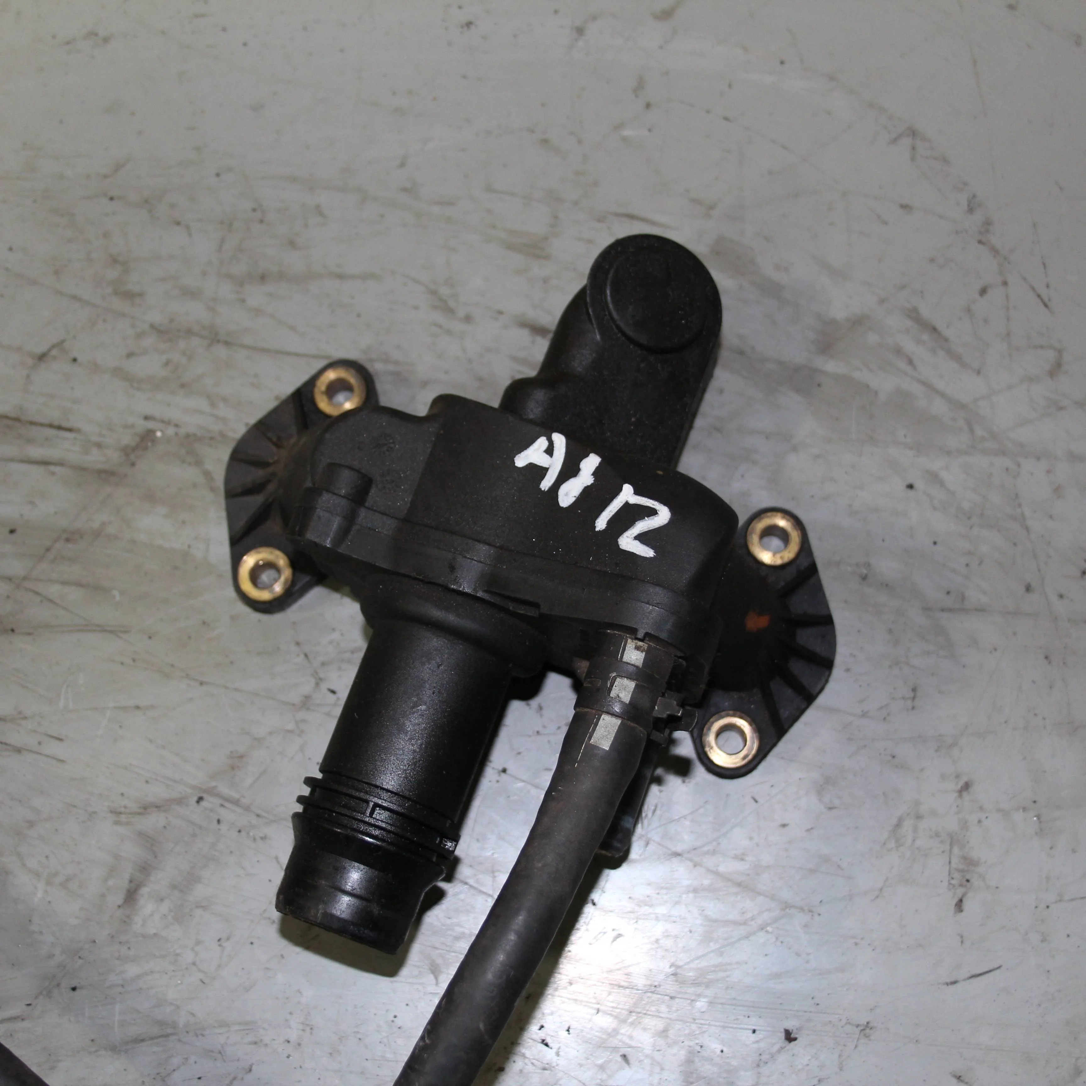 Патрубок радиатора (тройник) JAGUAR XF I рестайли