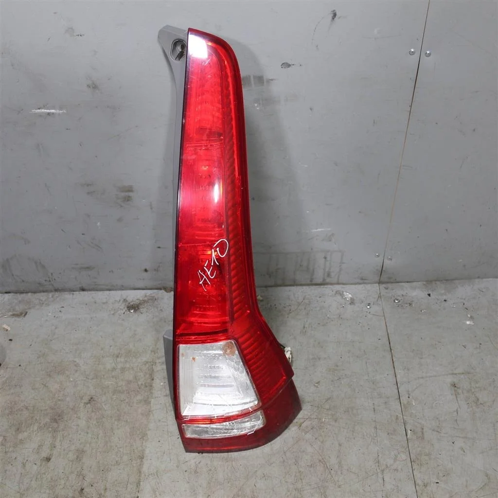 Фонарь задний правый HONDA CR-V III (2006—2009)