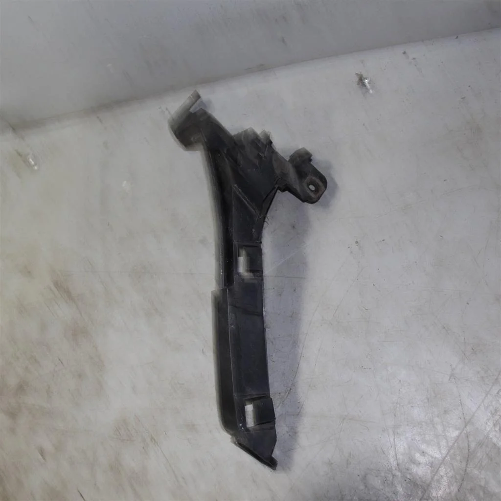 Кронштейн переднего бампера левый HONDA CR-V III