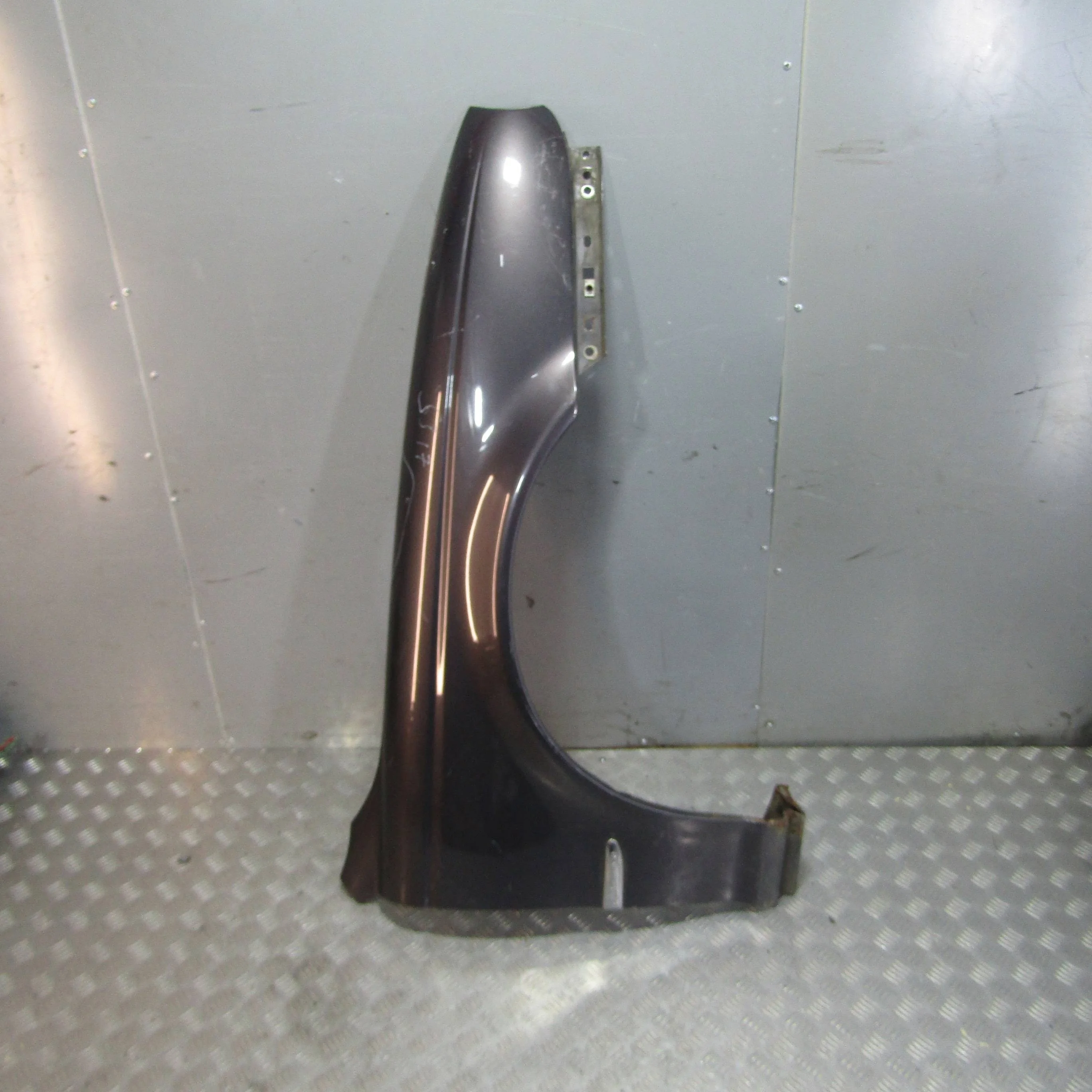 Крыло переднее правое JAGUAR X-type I (2001—2009)