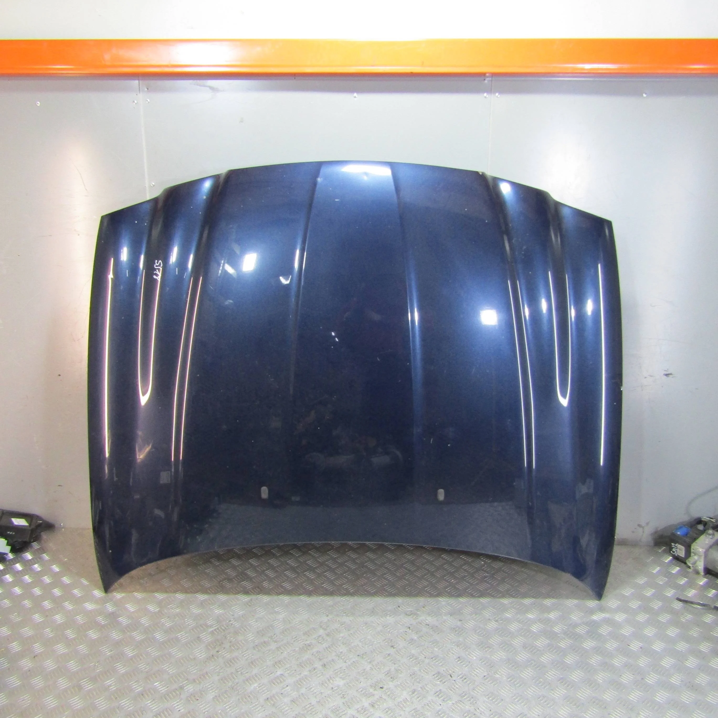 Капот JAGUAR X-type I (2001—2009)