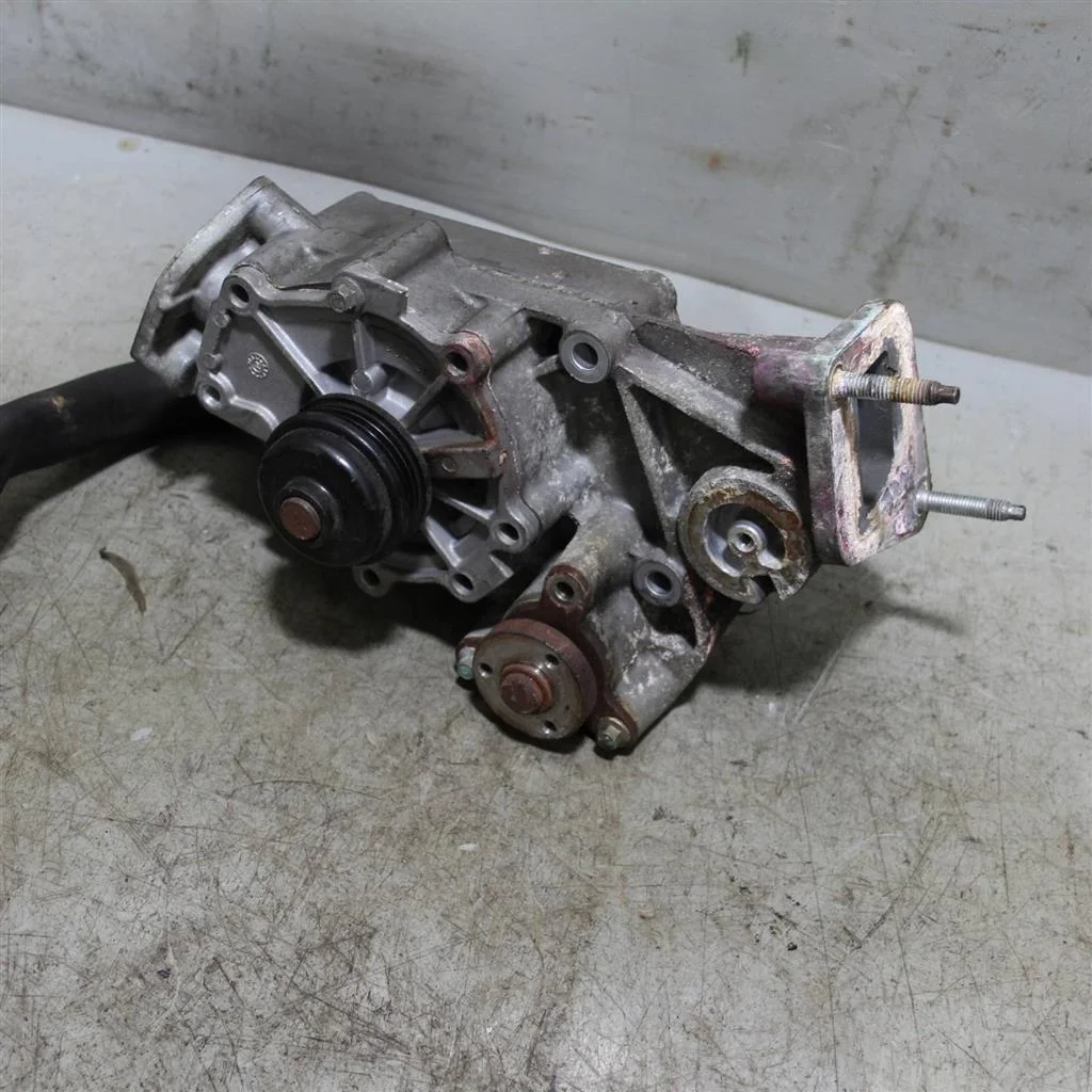 Насос водяной (помпа) JAGUAR X-type I (2001—2009)