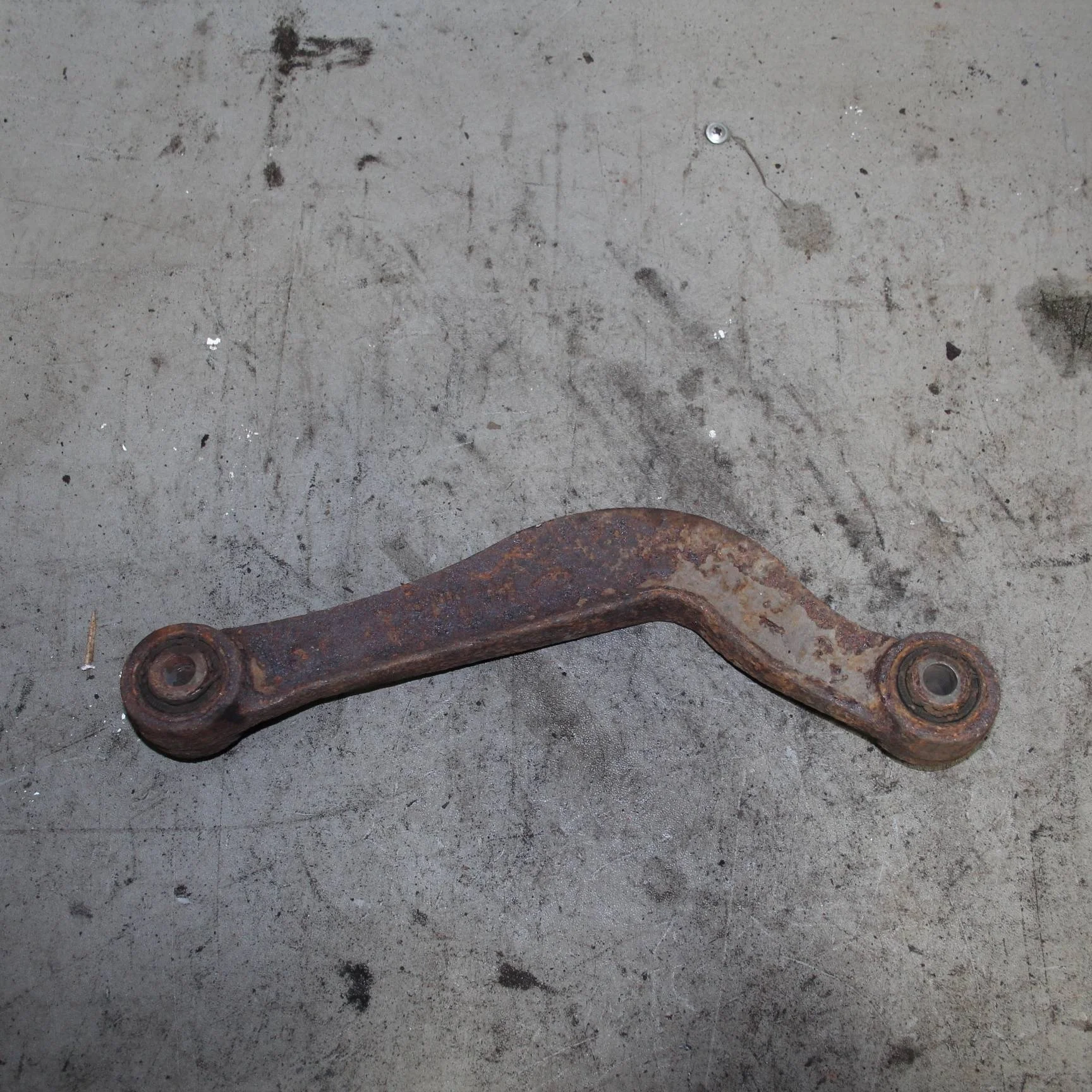 Рычаг задний верхний JAGUAR X-type I (2001—2009)