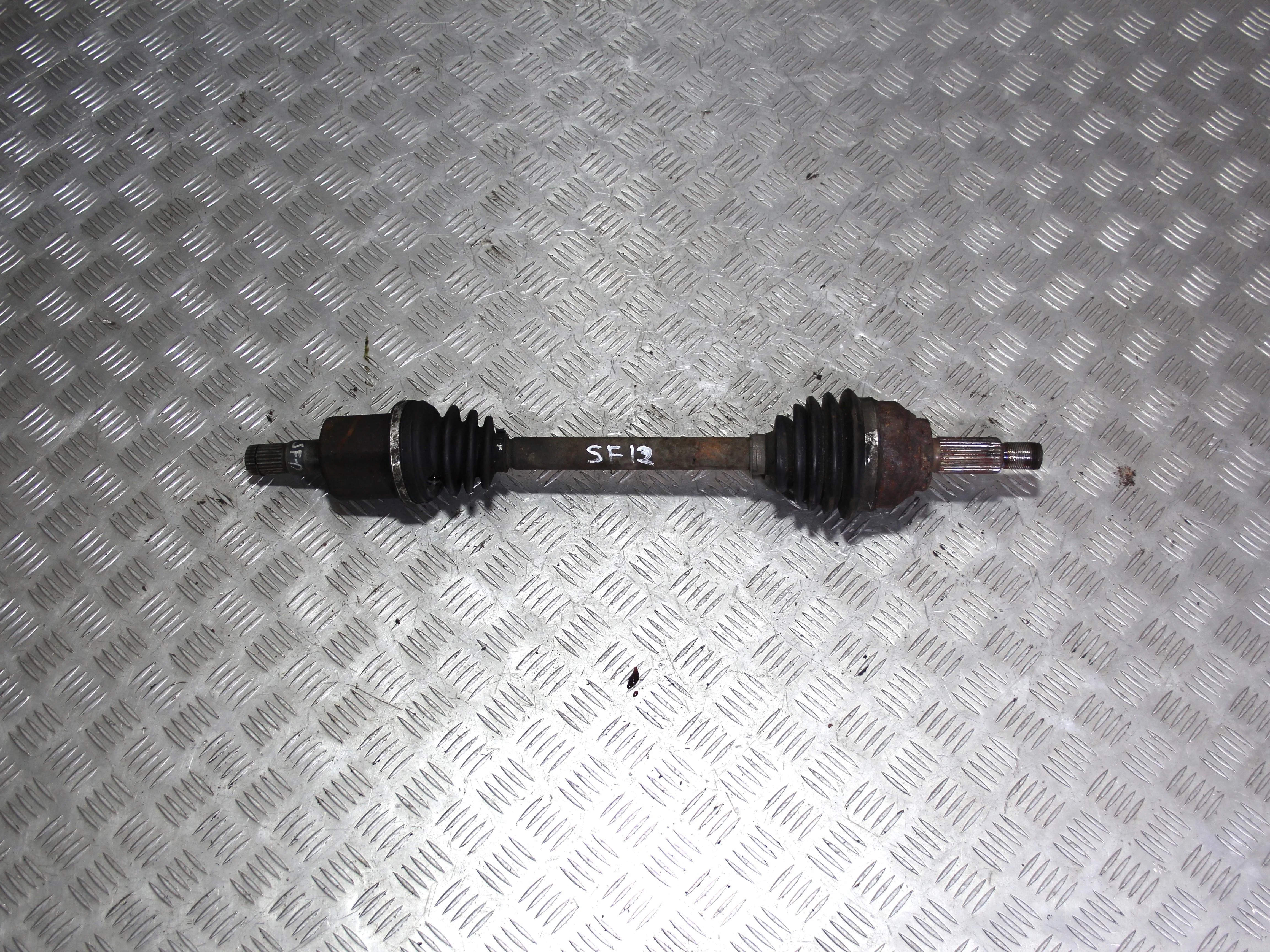 Полуось передняя левая (Привод) JAGUAR X-type I (