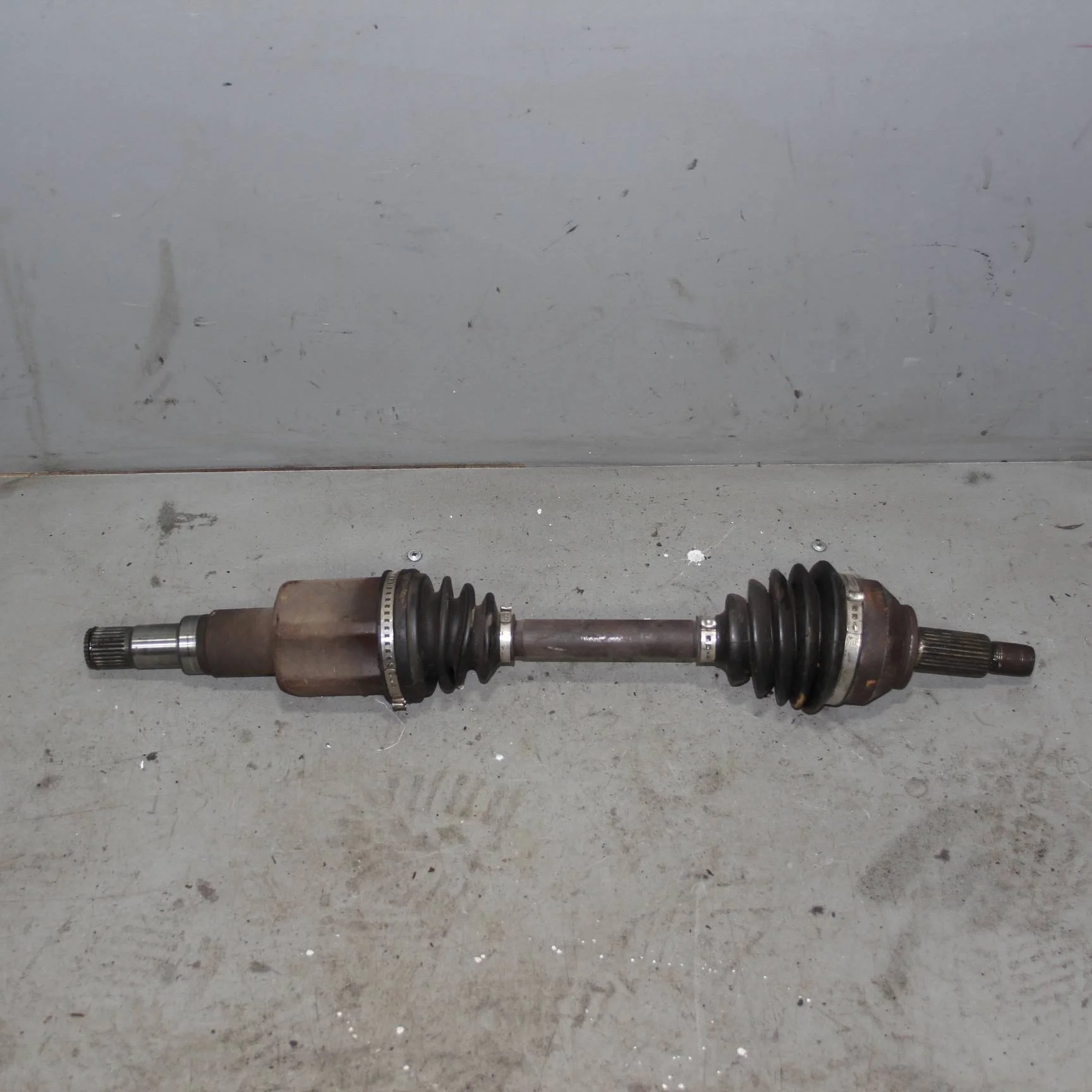 Полуось передняя левая (Привод) JAGUAR X-type I (