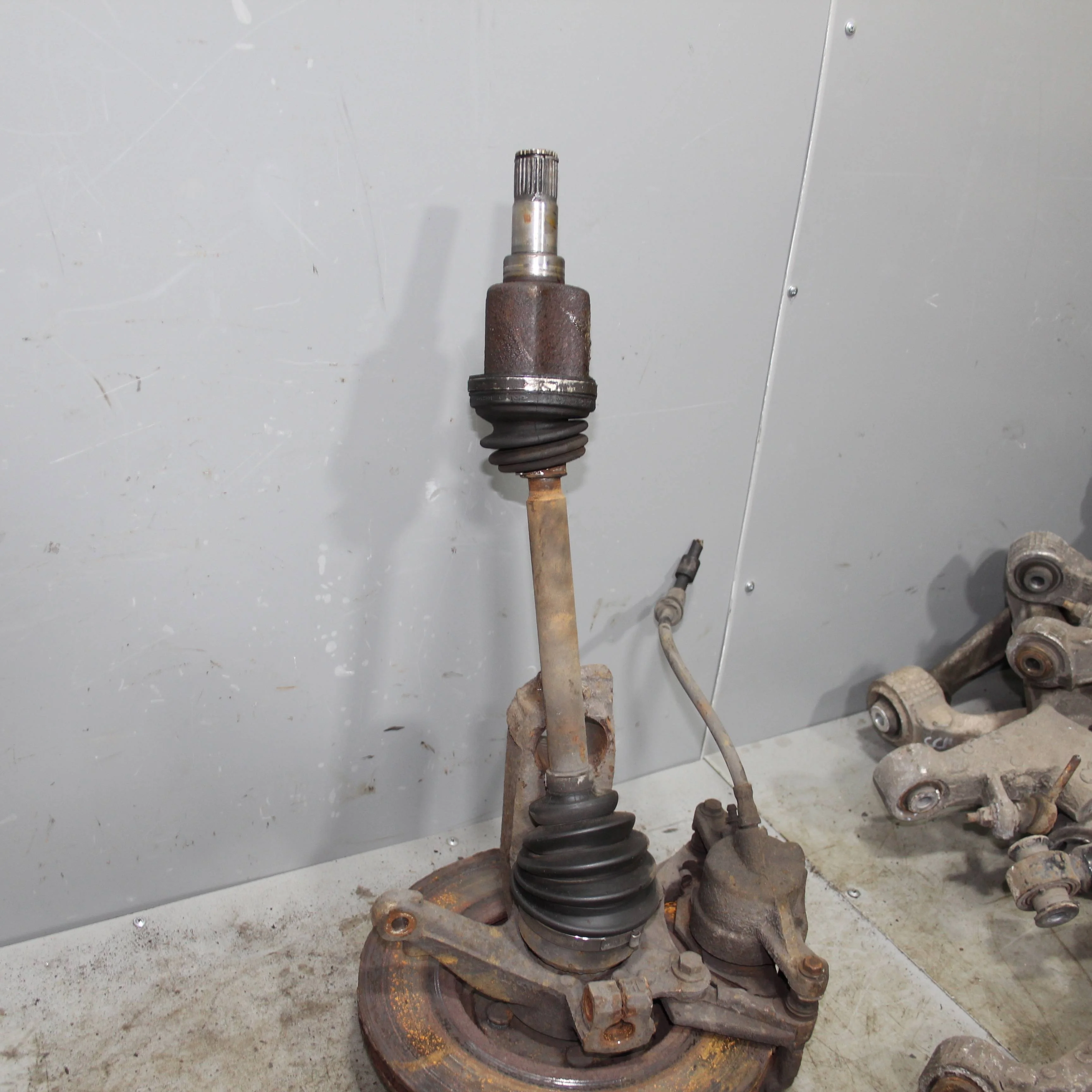 Полуось передняя левая (Привод) JAGUAR X-type I (