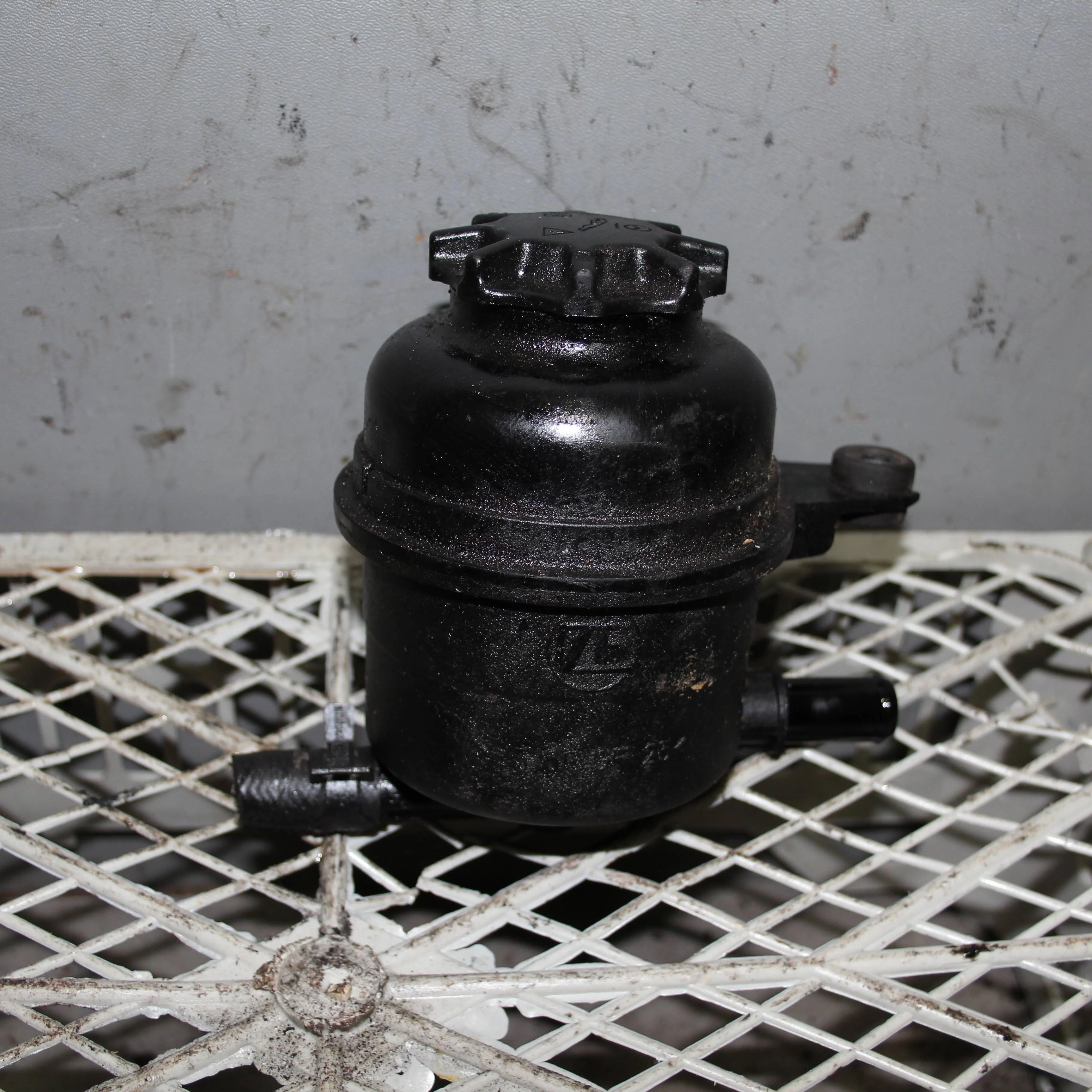 Бачок гидроусилителя JAGUAR X-type I (2001—2009)