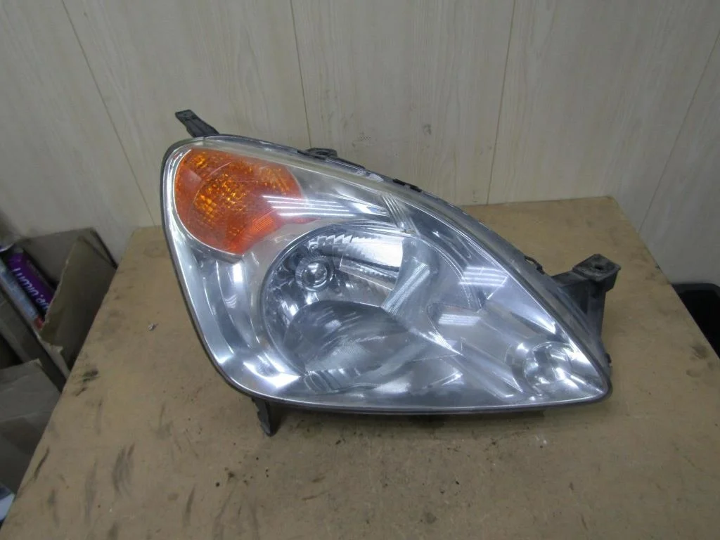 Фара правая HONDA CR-V II рестайлинг (2004—2006)