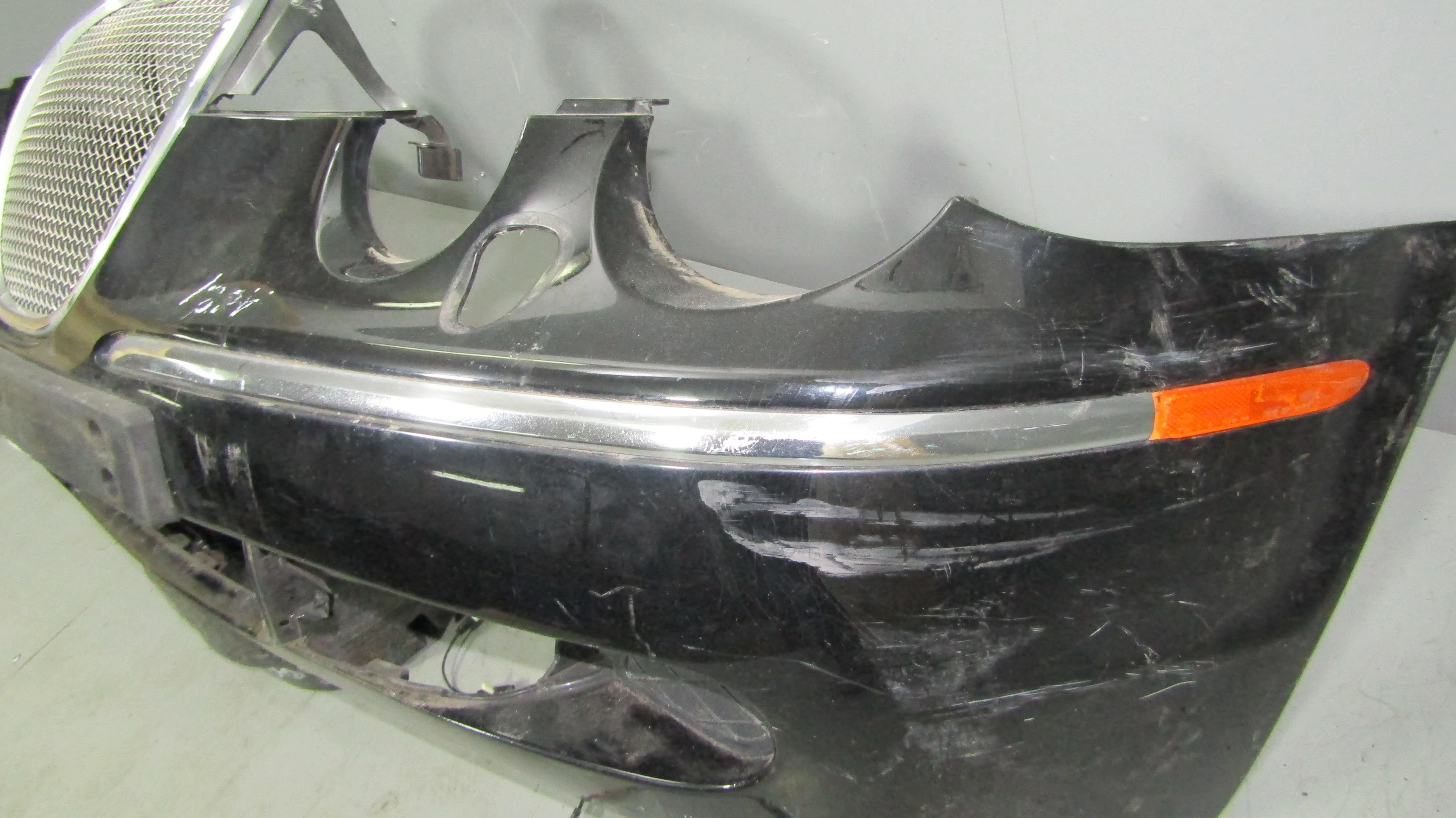 Молдинг бампера передний левый JAGUAR S-type