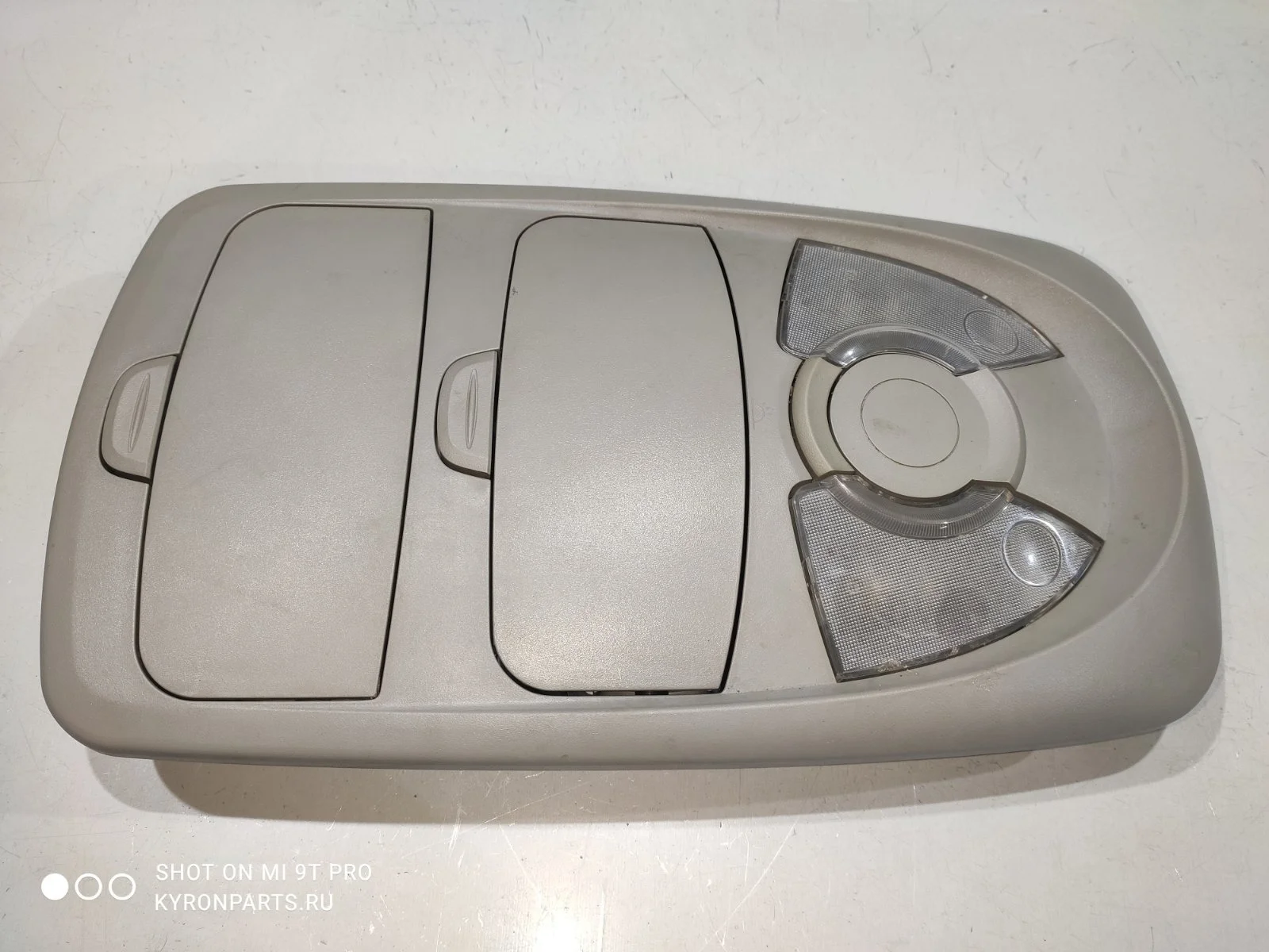 Плафон освещения салона SsangYong Kyron 2012 D130