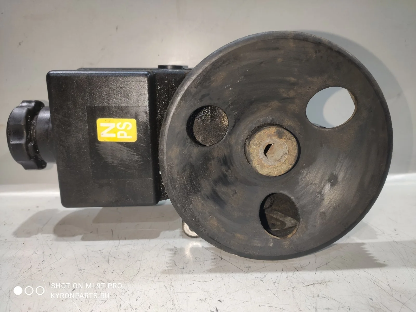 Насос гур SsangYong Kyron 2012 D130