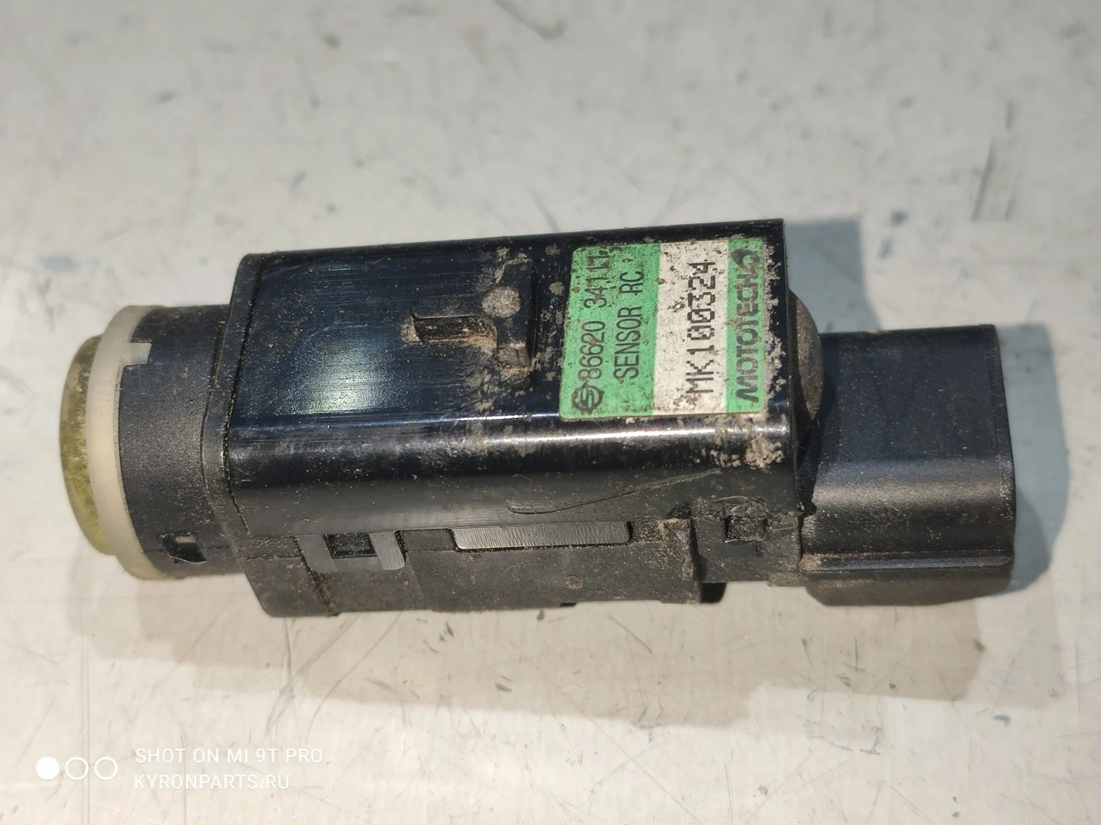 Датчик парктроника Ssangyong Actyon 2014 C200