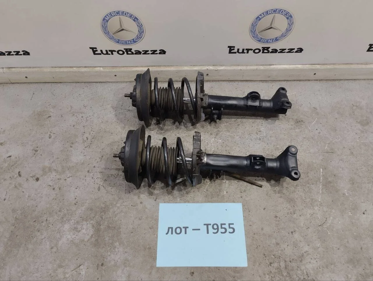 Амортизатор передний Mercedes W203