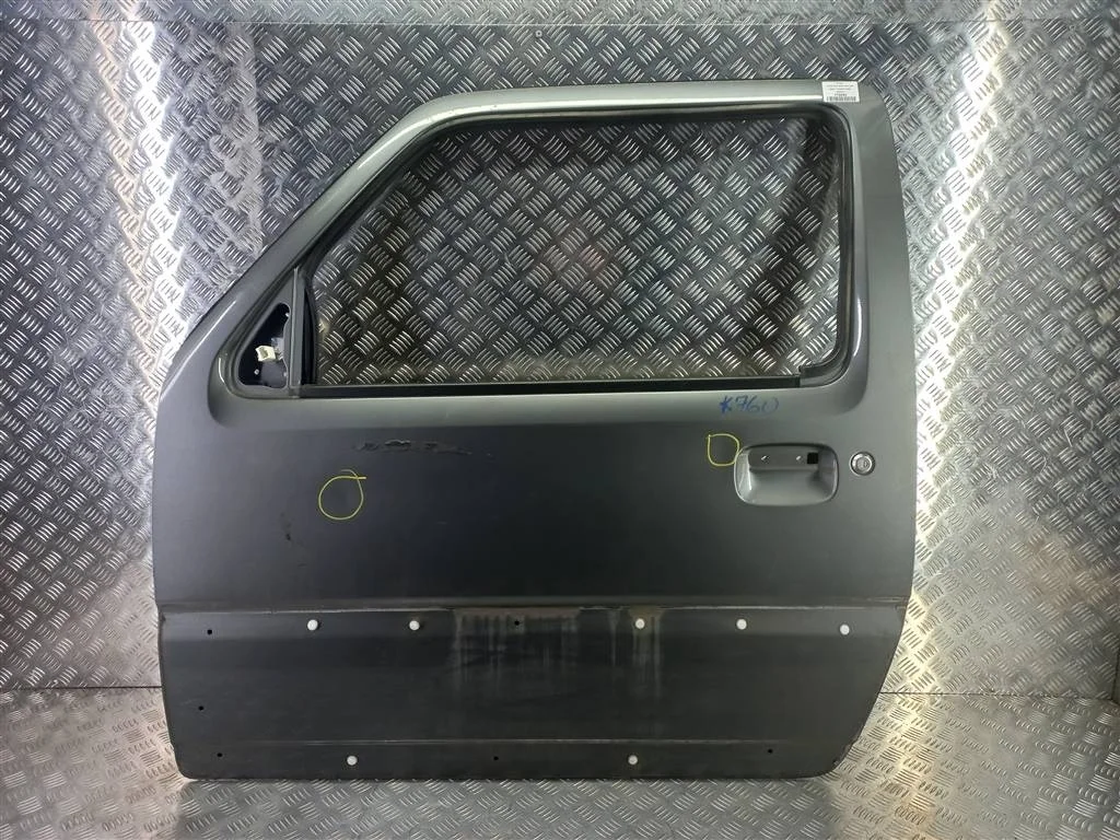 Дверь передняя левая SUZUKI JIMNY III рестайлинг