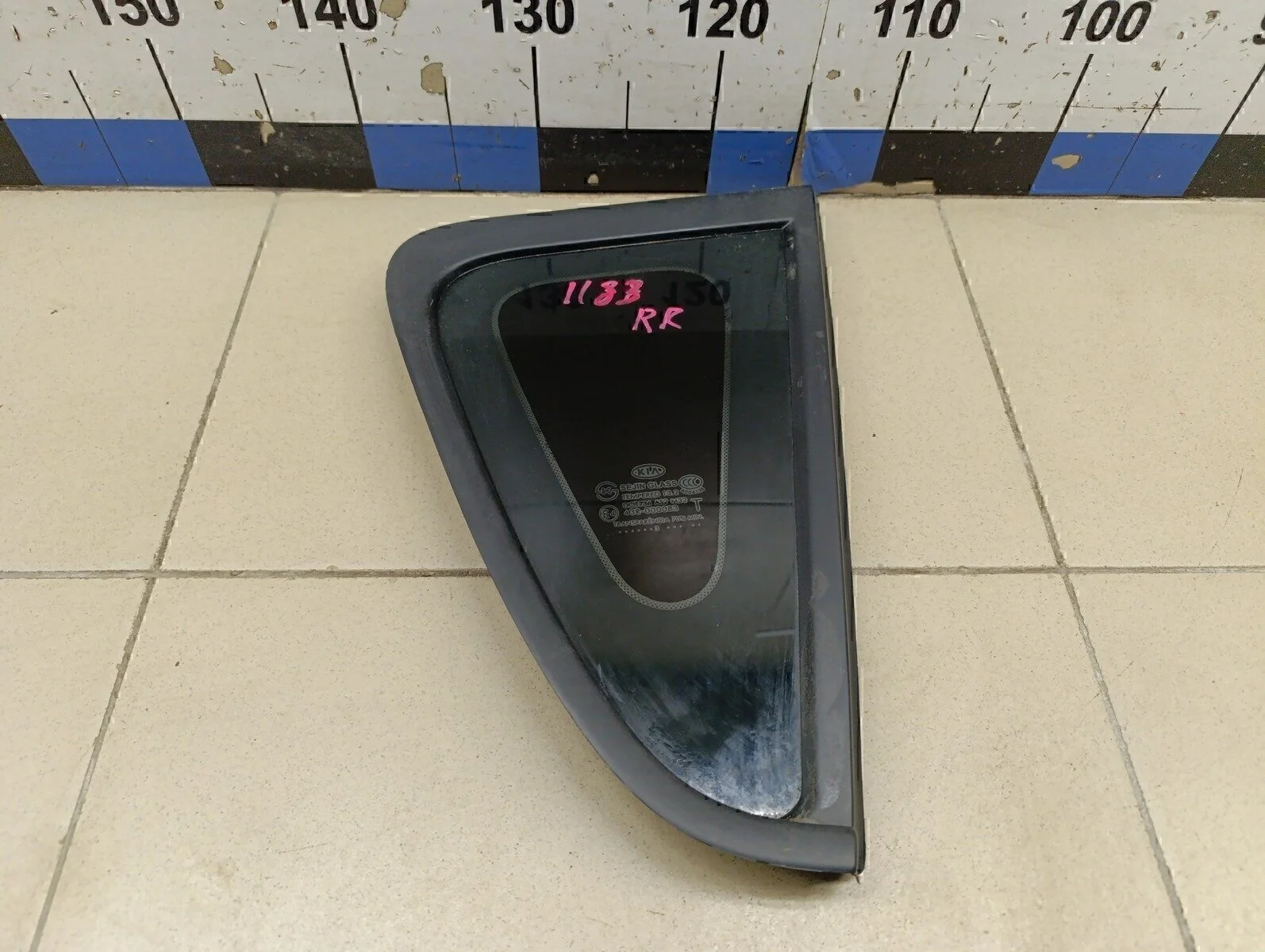 Стекло кузовное глухое правое Soul 2009-2014