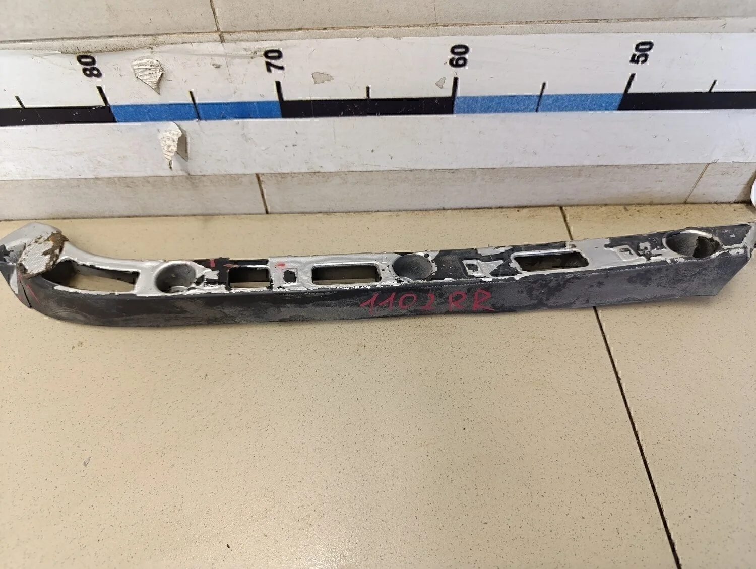 Направляющая бампера Cruze 2009-2016