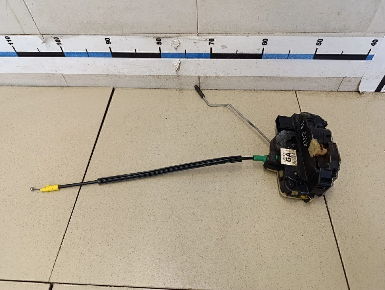 Замок двери задней левой Cruze 2009-2016