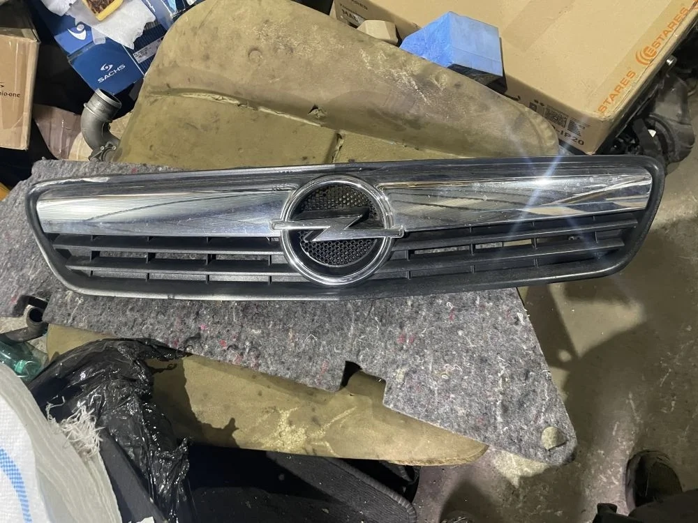 решетка радиатора opel meriva A рестайлинг