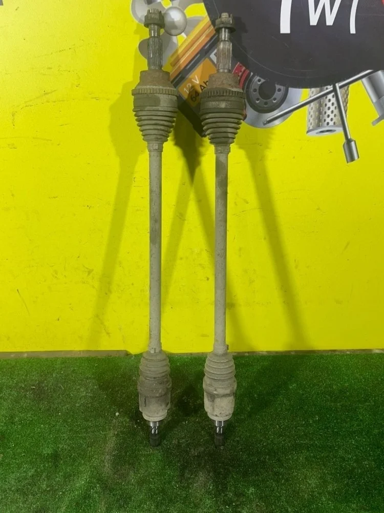 Привод Renault Duster 2013 396005911R X79 F4R400, задний