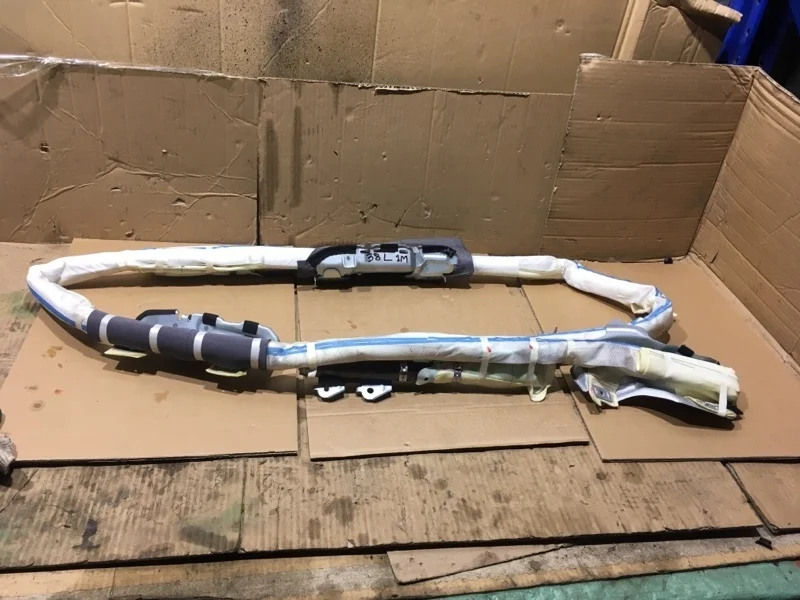 Подушка безопасности боковая (шторка) Toyota Land Cruiser 2011 6218060060 URJ200 1VD-FTV 4.5, левая