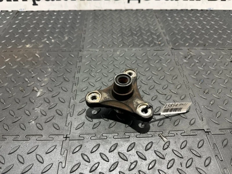 Фланец редуктора 105 на 37 BMW 535i 26107614688 F07 N55B30A