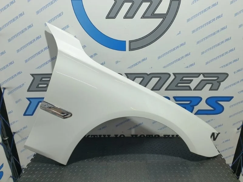 Крыло BMW 750Li 2013 41007261462 F02 N63B44B, правое