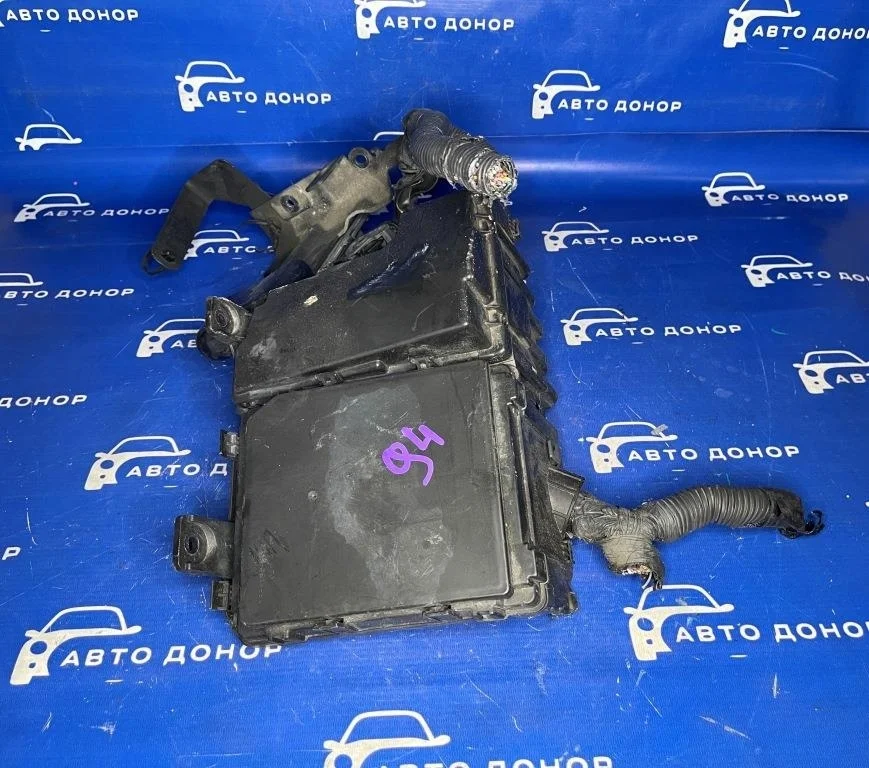 блок предохранителей NISSAN XTRAIL NT31 MR20DE - 284B9JG01A, 24384ET80A, 24382JG00B