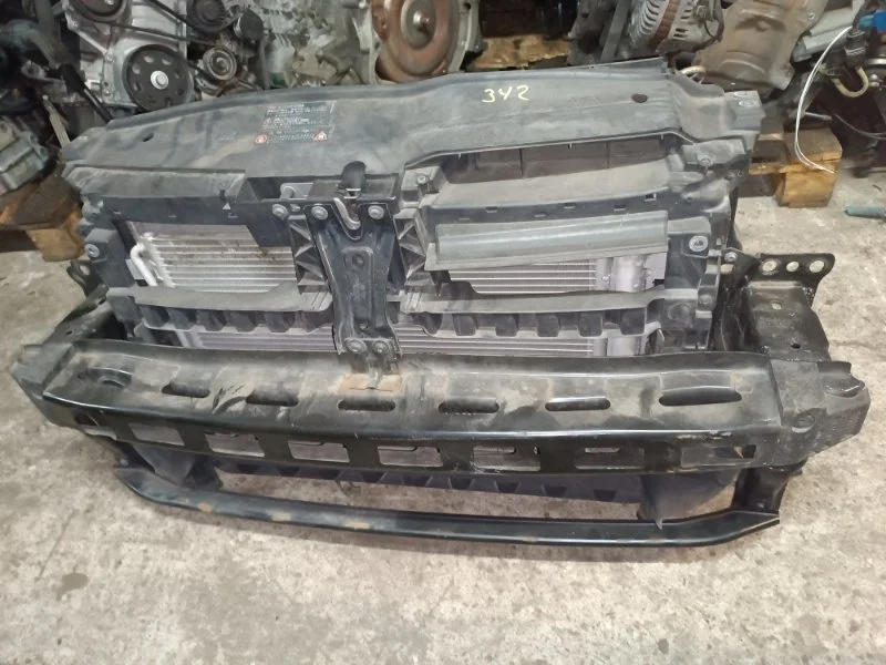 Панель передняя в сборе Volkswagen Golf 2010 AJ5