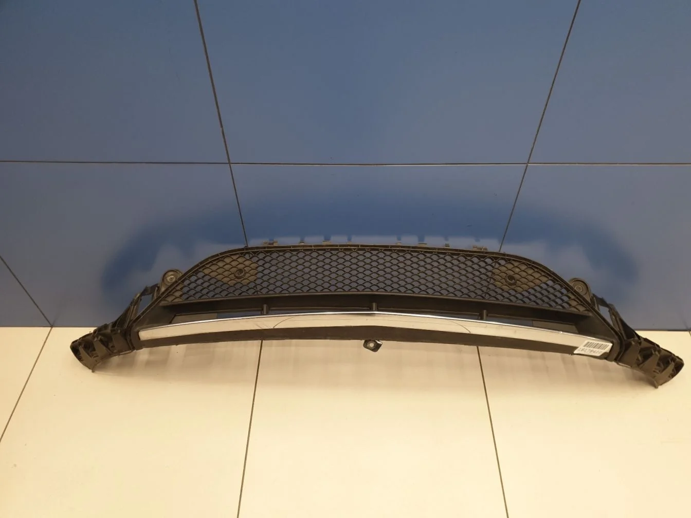 Решётка в бампер центральная для Mercedes E-klasse W213 2016-