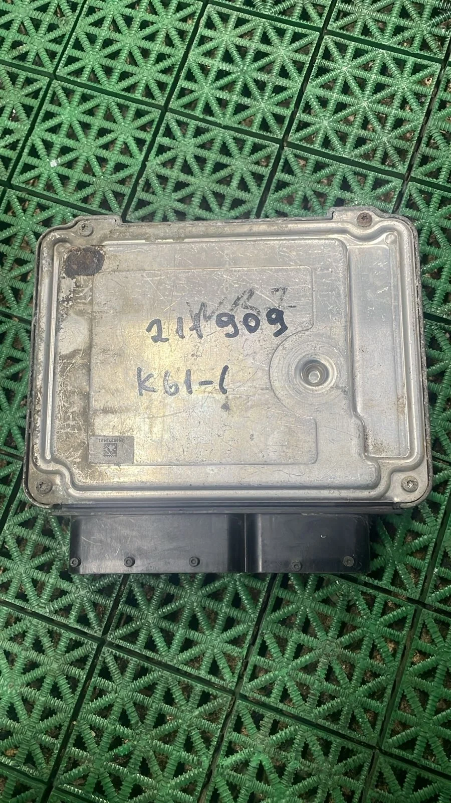 Блок управления двигателя ДВС ЭБУ VOLKSWAGEN GOLF 6 2,0 CFFB 2009- б/у GOLF 6(2009-2013)