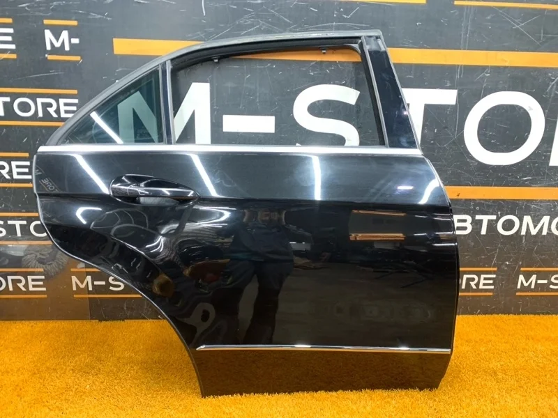 Дверь Mercedes-Benz E-Class 2012 A2127300205 W212 276.952, задняя правая