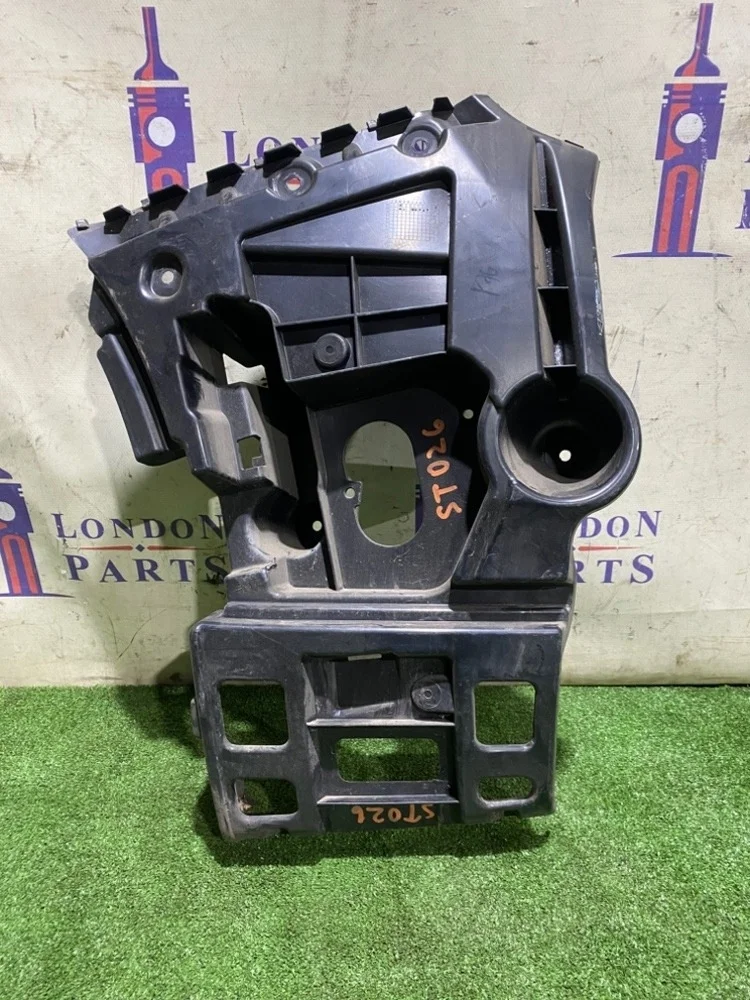 Кронштейн крепления бампера BMW X1 E84