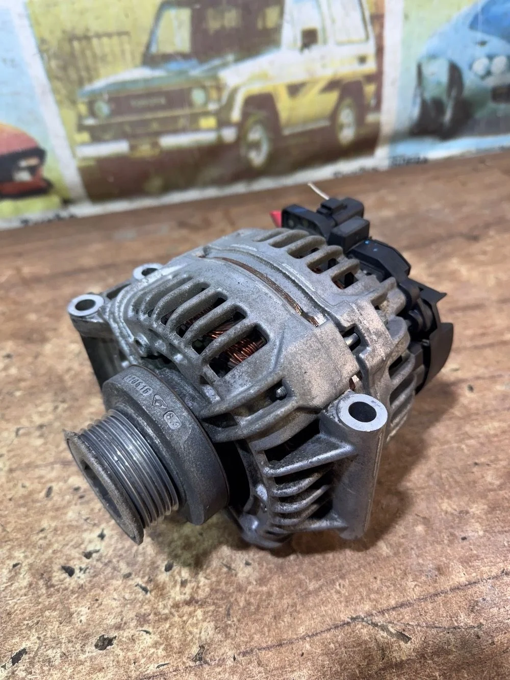 Генератор оригинал Рено Логан 1