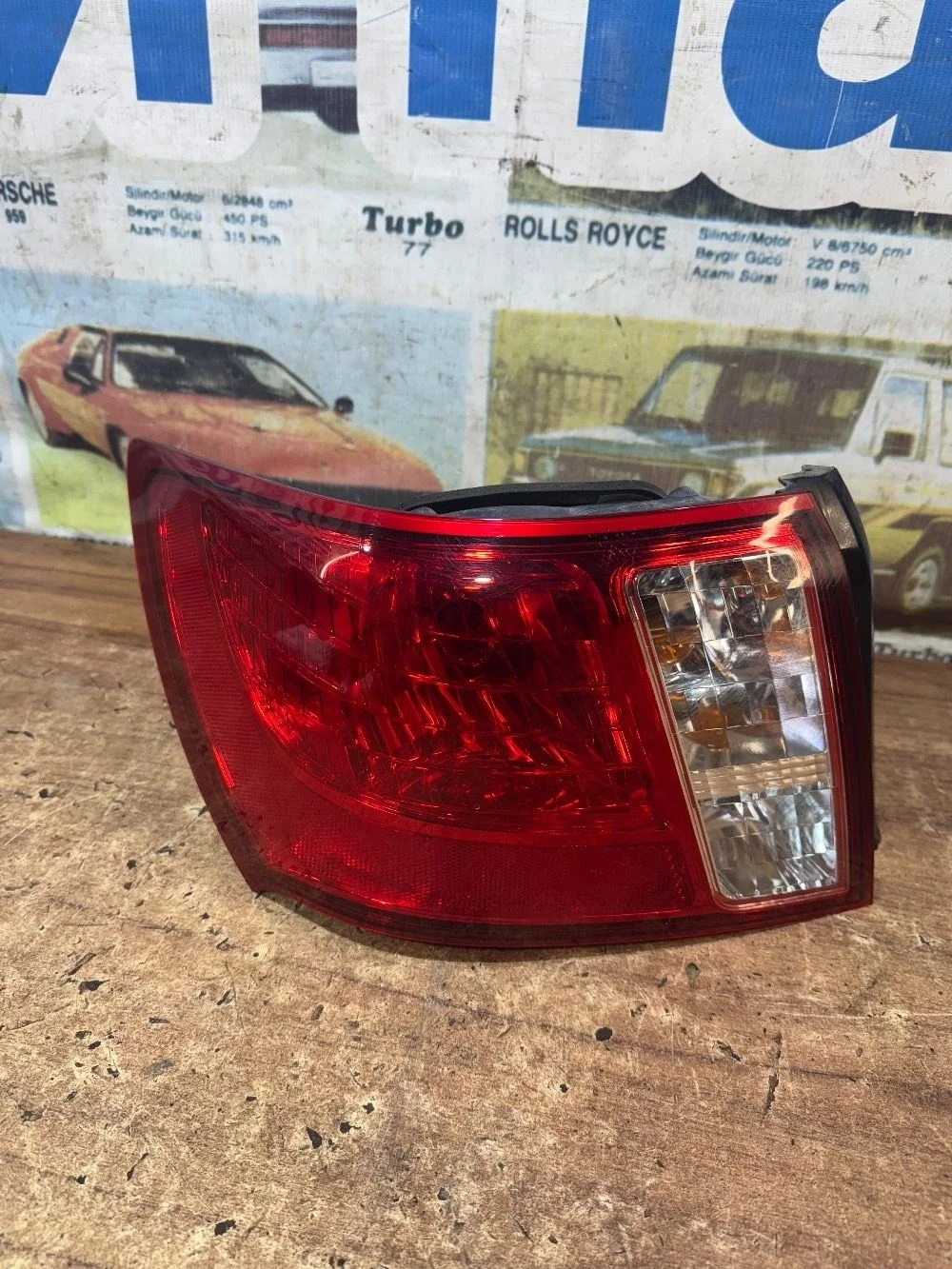 Фонарь левый оригинал Субару Импреза GV