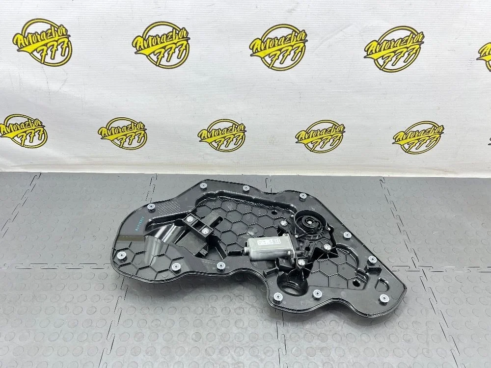 Доводчик двери Audi A8 D4 рестайлинг (2013—2017)