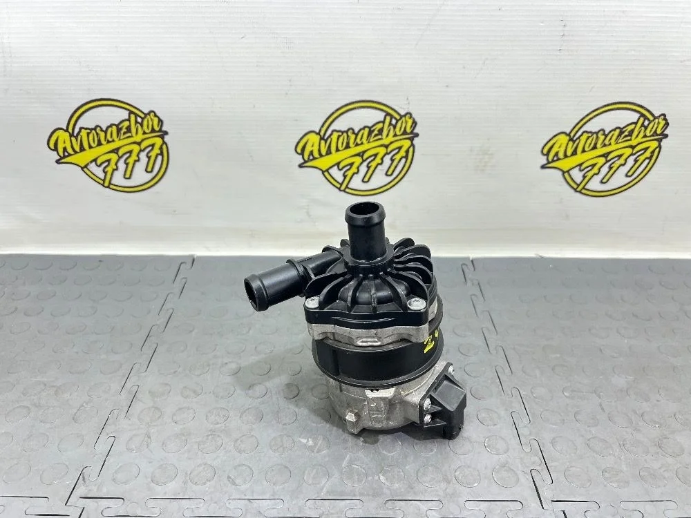 Насос (помпа) электрический Audi S4 B8 рестайлинг (2011—2015)