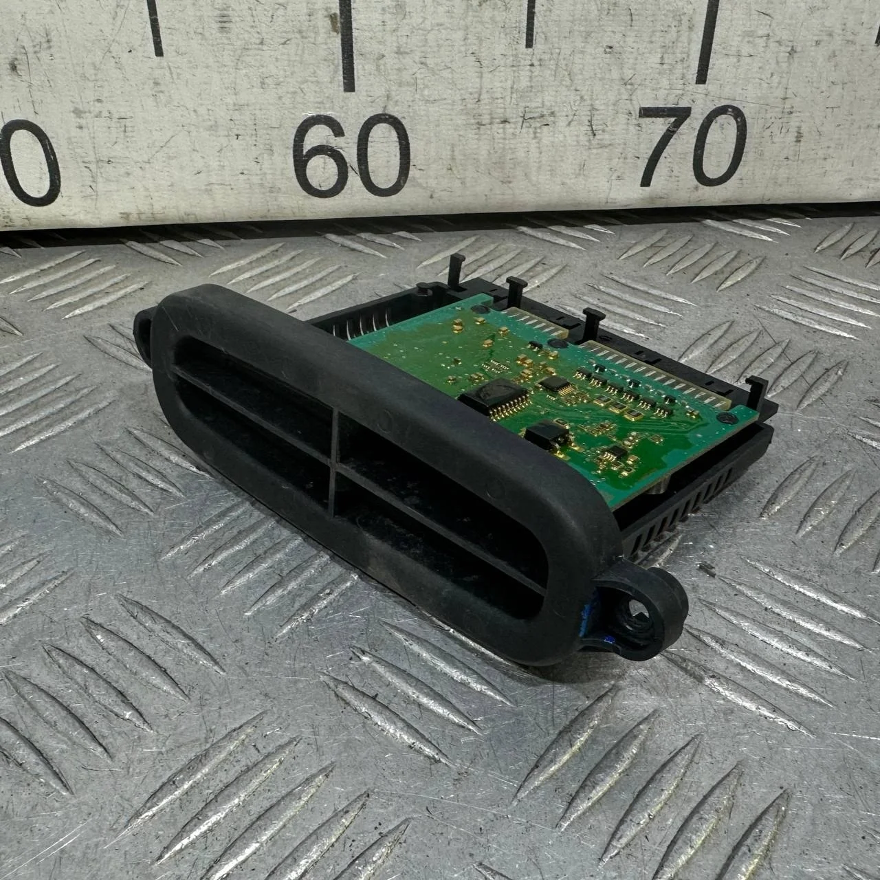 [Б/У] Блок управления светом BMW F01 F02 F03 F04 [Код: 00573025 ]