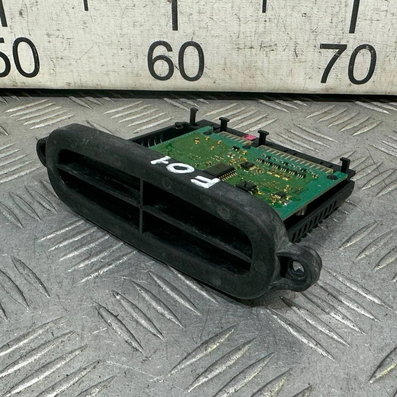 [Б/У] Блок управления светом BMW F01 F02 F03 F04 [Код: 00573027 ]