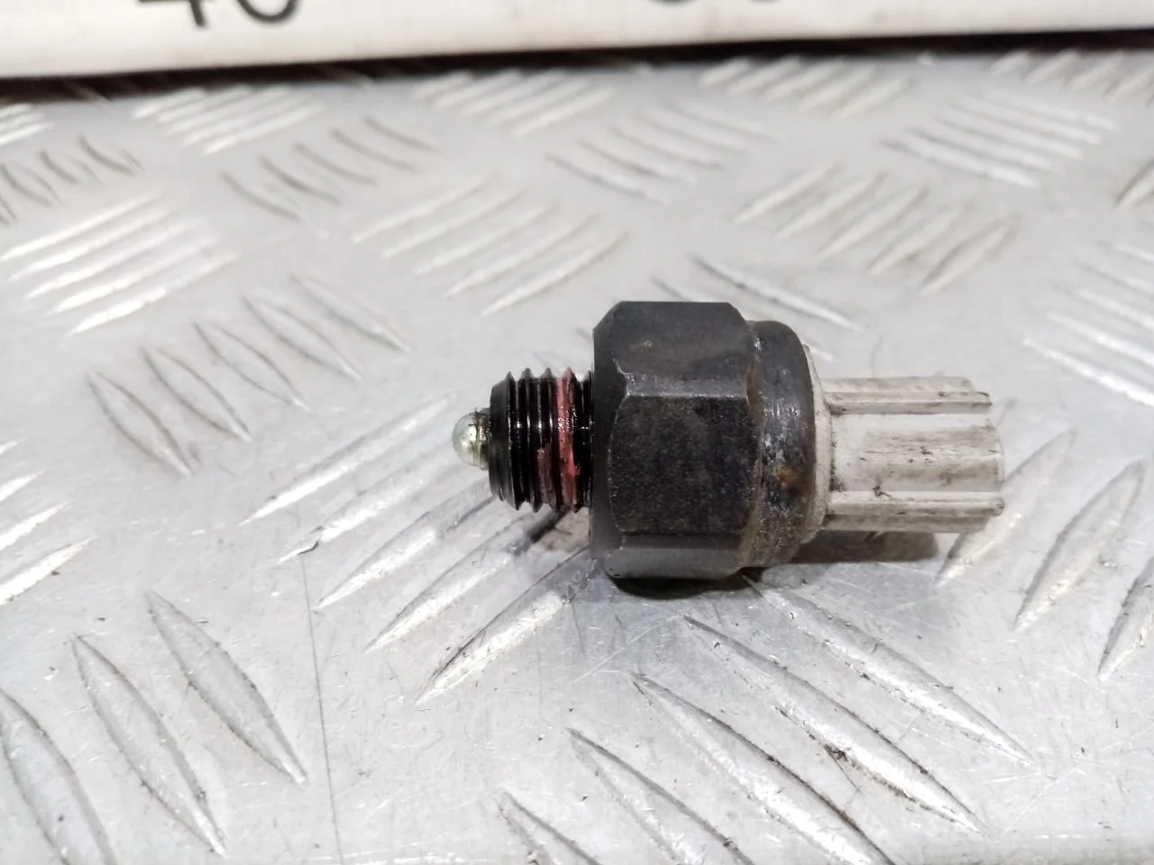 [Б/У] Датчик включения заднего хода [Код: 00576946 ]