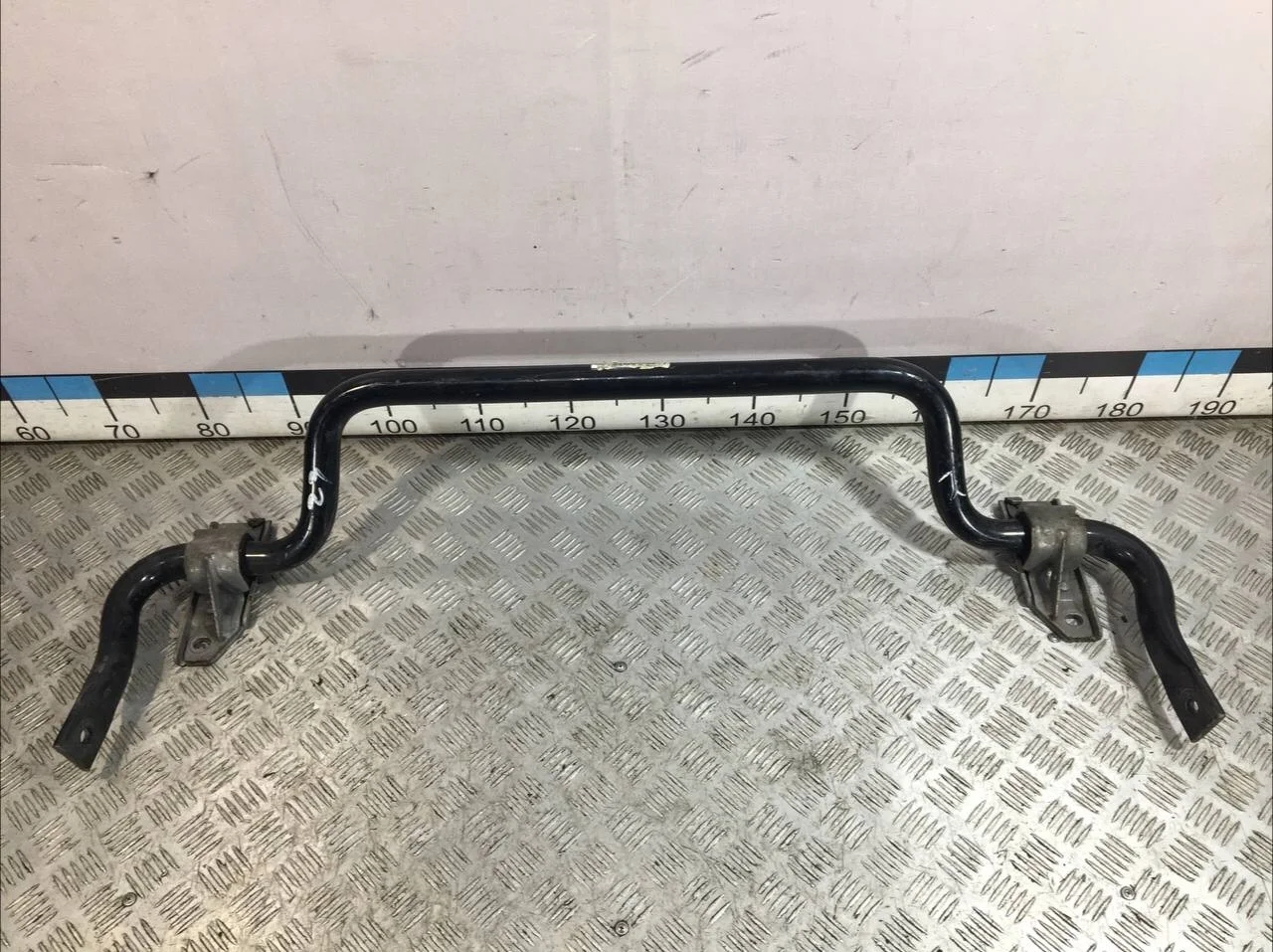 [Б/У] Стабилизатор передний W213 [Код: 00577530 ]