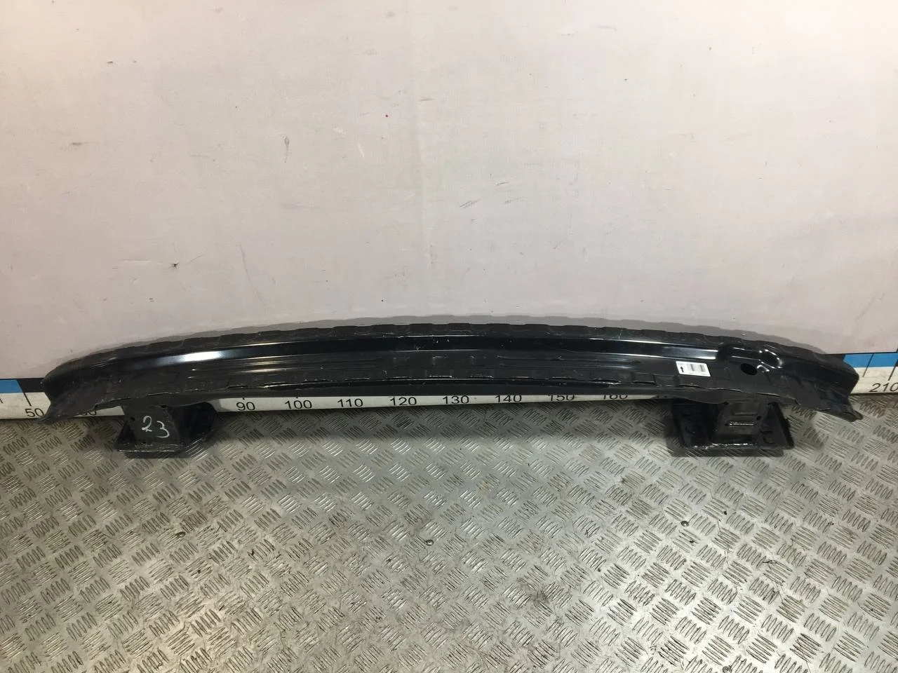 [Б/У] Усилитель заднего бампера [Код: 00577632 ]