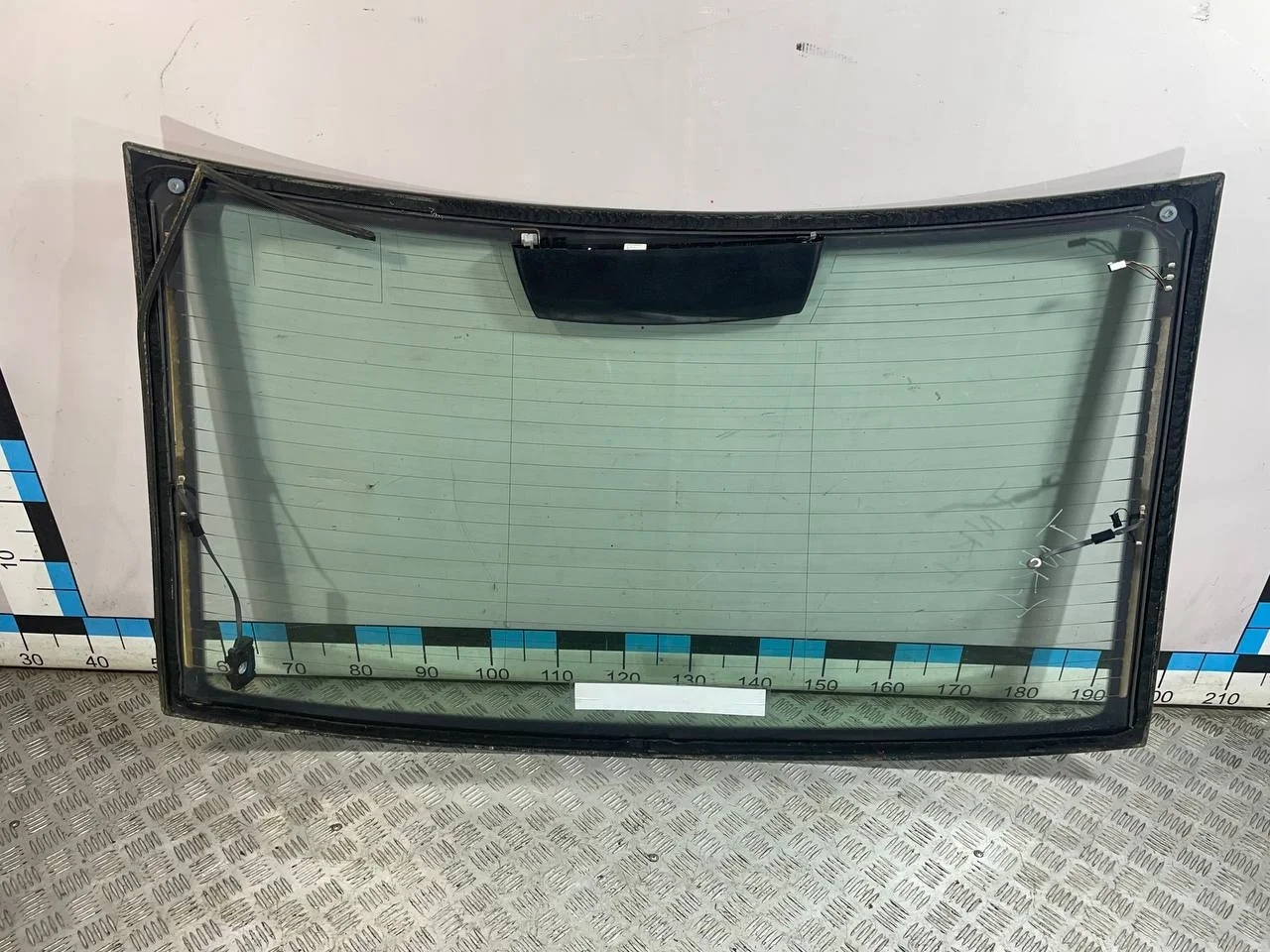 [Б/У] Стекло заднее Audi A6 [Код: 00576089 ]