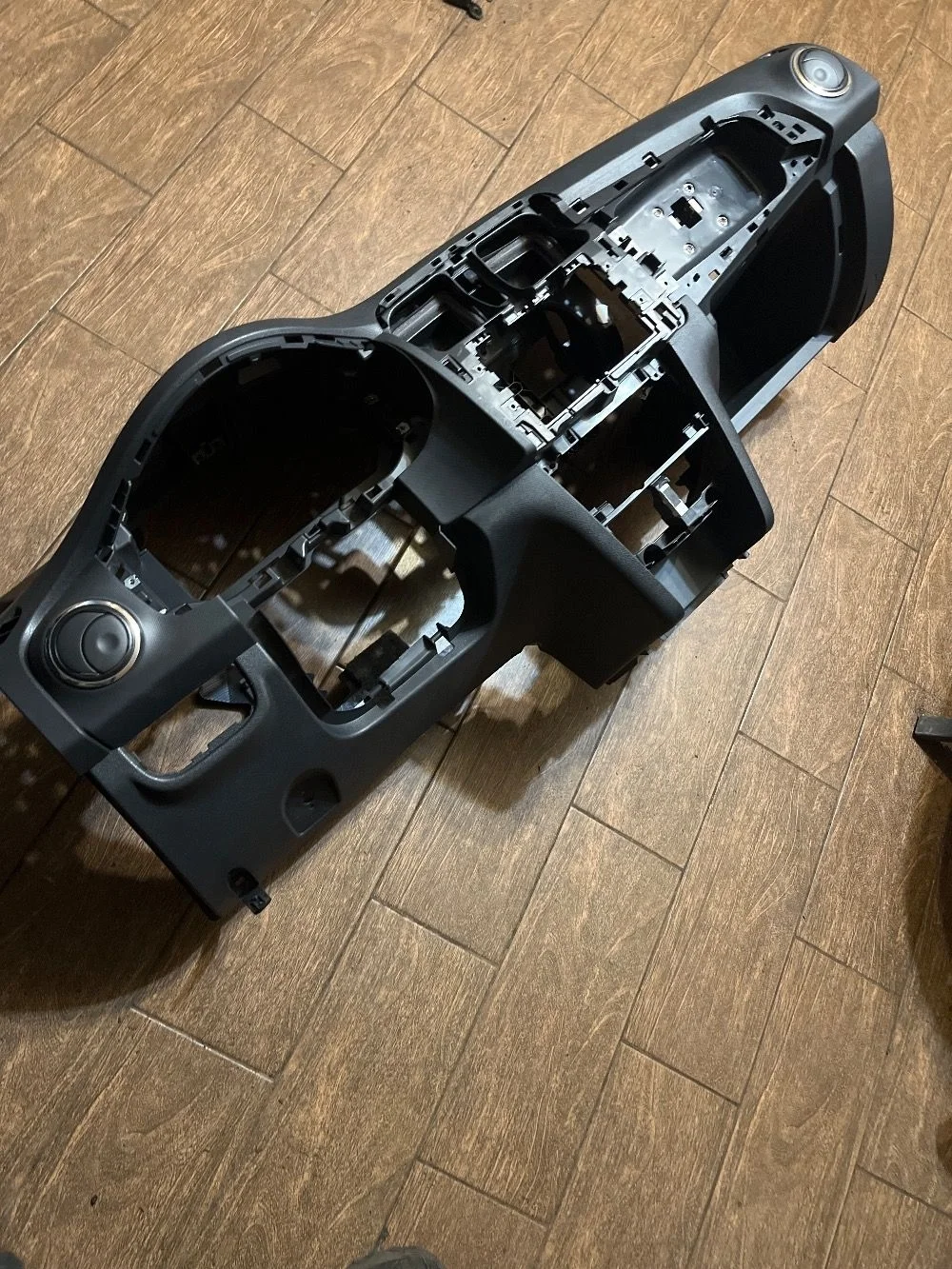 Торпедо Renault Logan II (2012—2018)