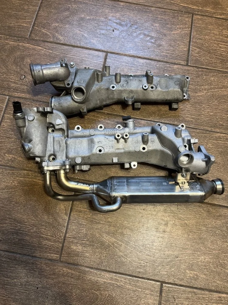 Коллектор впускной Mercedes-Benz S-класс W221 (2005—2009)