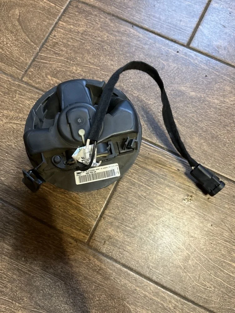 Моторчик печки Renault Logan I (2004—2009)