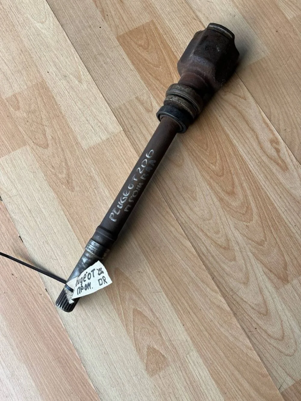 Привод передний правый Peugeot 206 I (1998—2012)